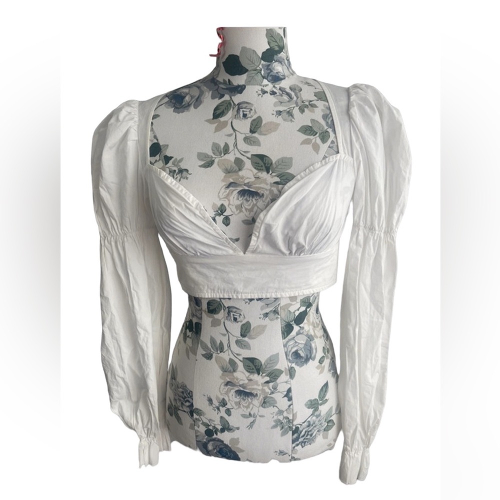 WHITE PrettyLittleThing crop top shirt , M / 10 - Picture 1 of 13